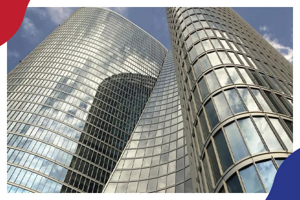 السيسي يبيع حصص مصر في 5 كيانات اقتصادية لـ «أبو ظبي السيادي»