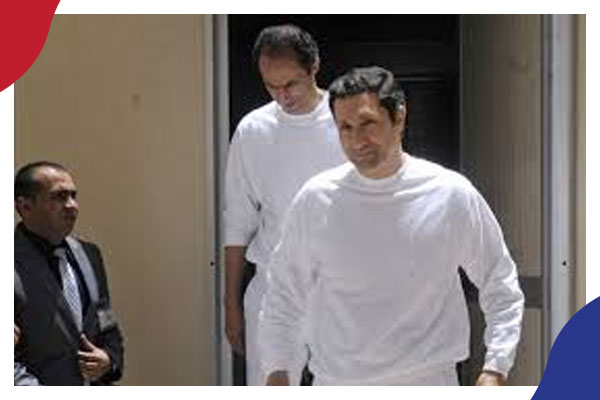 حرب على تويتر بين أنصار السيسي وعلاء مبارك بعد تغريدة 