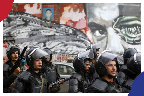 منظمات: حظر السفر وتجميد الأصول..أدوات قمعية لإسكات المعارضين في مصر