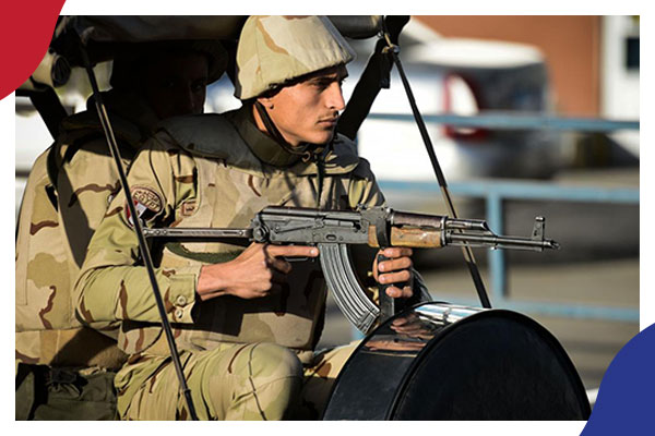 تزايد اغتيالات الضباط في سيناء.. اختراق أمني أم انشقاق داخل الجيش؟