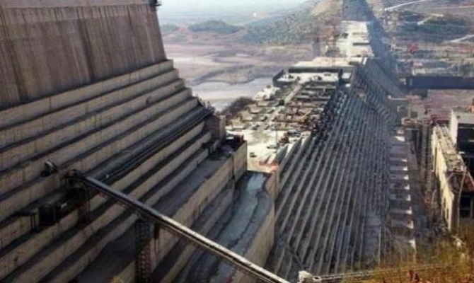 مصر تستغيث بأمريكا لوقف أبي احمد عن مخططه للشروع في الملء الثالث 